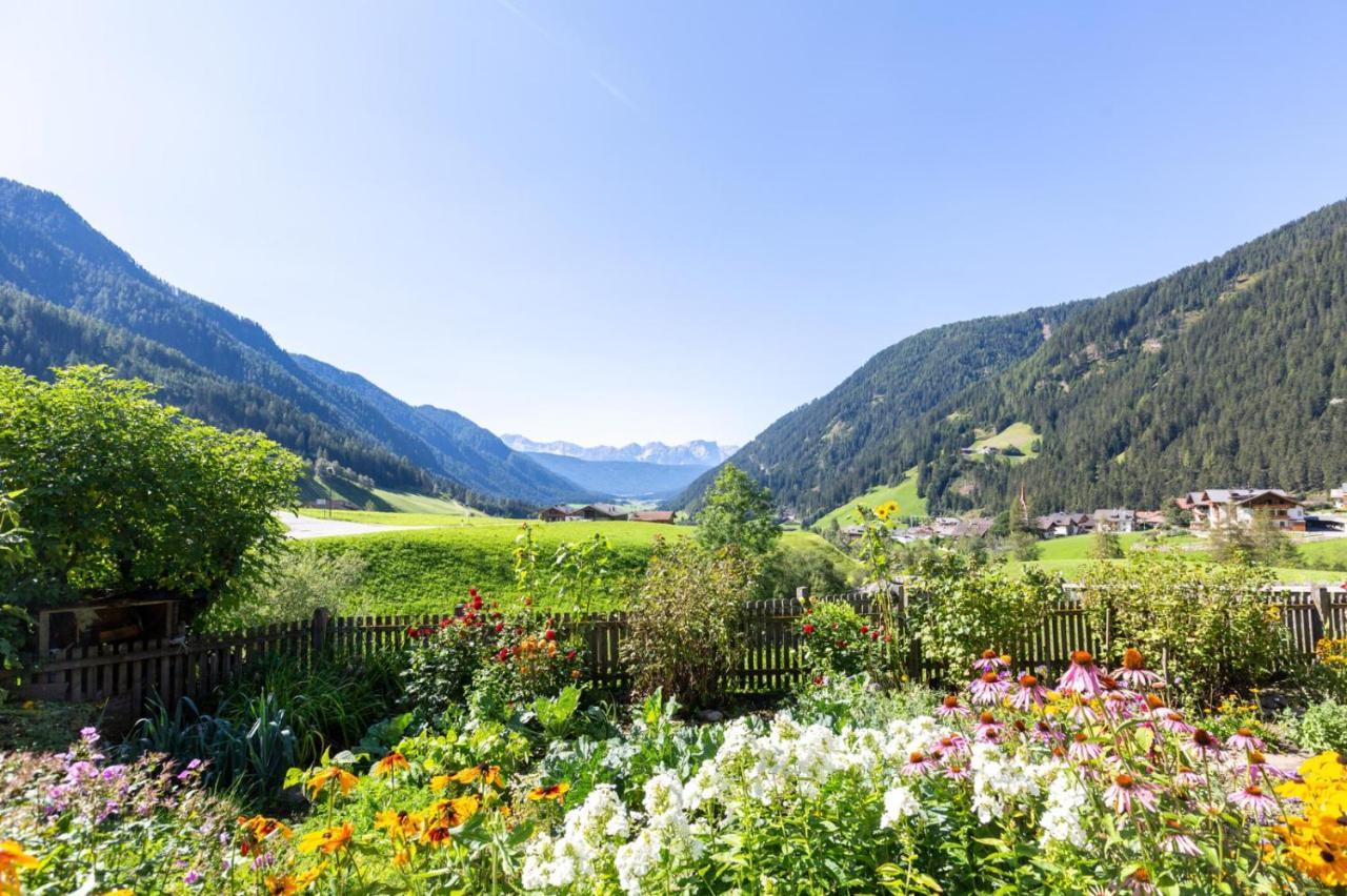 Haspingerhof Apartment Santa Maddalena in Casies Bagian luar foto