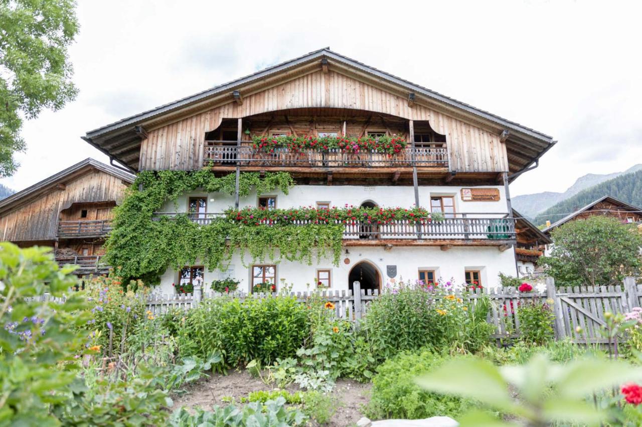 Haspingerhof Apartment Santa Maddalena in Casies Bagian luar foto